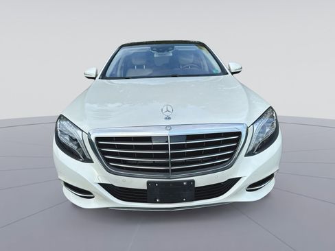 Used 2016 Mercedes-Benz S 550 4MATIC Sedan image 4