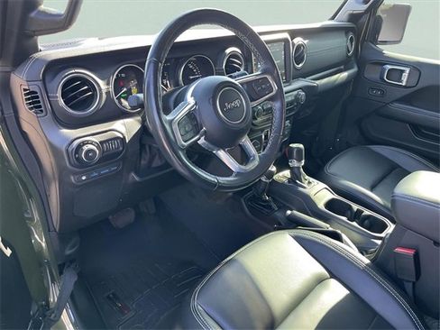 Used 2022 Jeep Wrangler Unlimited Sahara w/ Cold Weather Group image 12