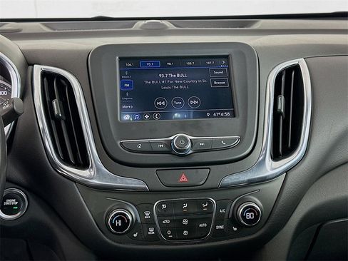 Used 2021 Chevrolet Equinox LT image 15