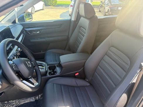 Used 2026 Honda CR-V EX-L image 13
