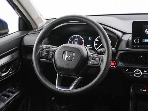 Used 2024 Honda CR-V EX image 14