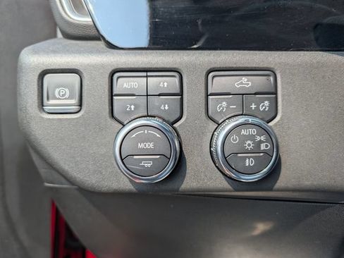 Used 2024 GMC Sierra 1500 Elevation w/ X31 Off-Road Package AWD/4WD image 22