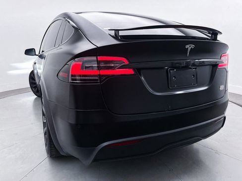 Used 2022 Tesla Model X Plaid image 4