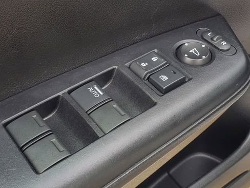 Used 2015 Honda Civic LX image 8