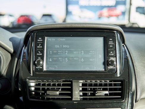 Used 2022 Mitsubishi Eclipse Cross ES image 36