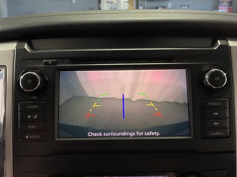 Used 2019 Nissan Titan SV w/ SV Convenience Package AWD/4WD image 23