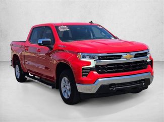 Used 2024 Chevrolet Silverado 1500 LT AWD/4WD video 3