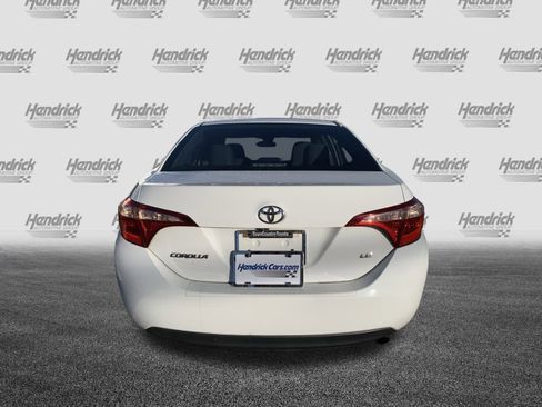 Used 2019 Toyota Corolla LE image 9