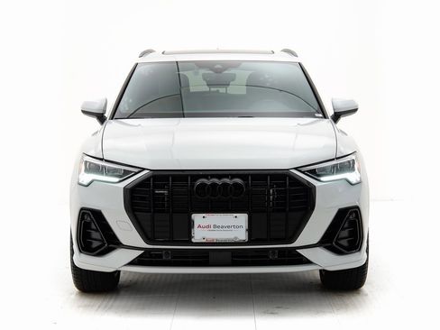Certified 2024 Audi Q3 2.0T Premium image 2