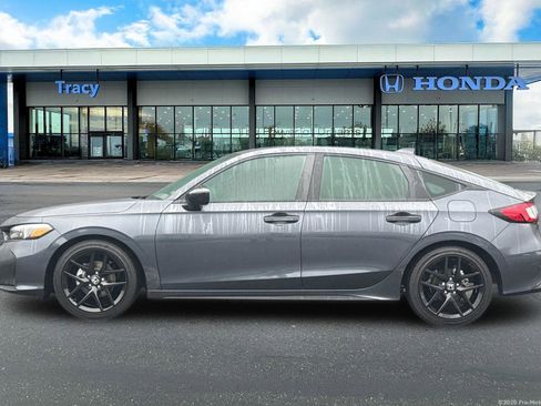 Certified 2025 Honda Civic Sport image 11