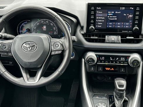 Used 2021 Toyota RAV4 XSE AWD/4WD image 25
