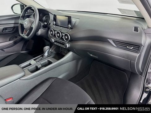 Used 2025 Nissan Sentra S image 26