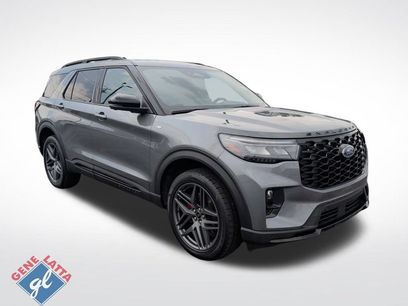 Certified 2025 Ford Explorer ST-Line w/ ST-Line Street Pack