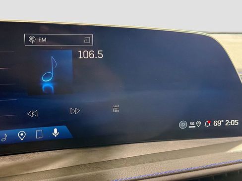Used 2024 Cadillac XT4 Sport AWD/4WD image 17