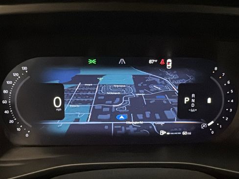 New 2026 Volvo XC40 B5 Ultra w/ Protection Package Premier image 15