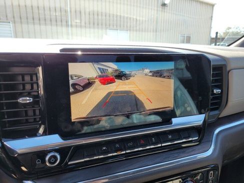 Used 2024 GMC Sierra 1500 SLT w/ SLT Premium Package image 20