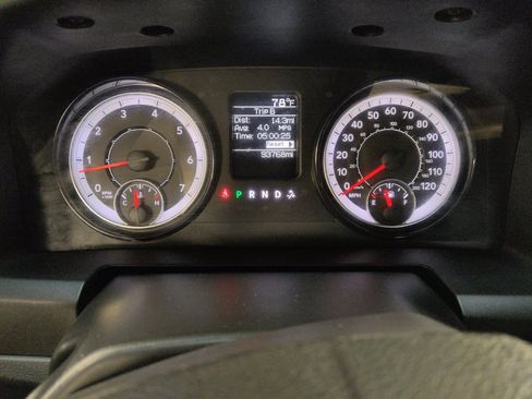 Used 2020 RAM 1500 Tradesman w/ Chrome Appearance Group AWD/4WD image 23