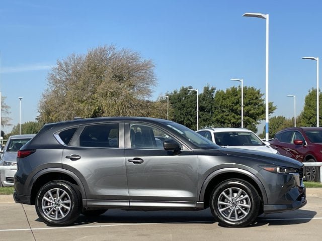 Used 2025 MAZDA CX-5 AWD 2.5 S w/ Preferred Package image 3