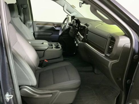 Used 2023 GMC Sierra 1500 Elevation w/ LPO, Elevation Black Package AWD/4WD image 33