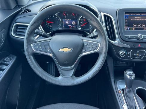 Used 2020 Chevrolet Equinox LT FWD image 19