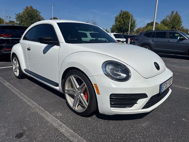 Used 2018 Volkswagen Beetle 2.0T S FWD image 5