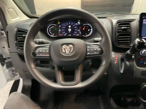 Used 2022 RAM ProMaster 2500 w/ Driver Convenience Group image 20