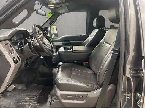 Used 2016 Ford F250 Lariat w/ Chrome Package AWD/4WD image 12