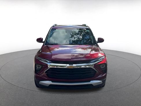 Used 2025 Chevrolet TrailBlazer LT image 4