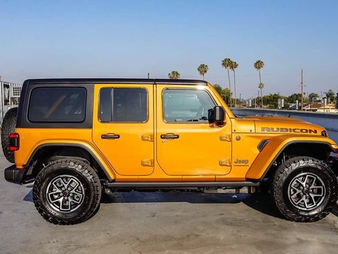 New 2026 Jeep Wrangler Unlimited Rubicon AWD/4WD image 13