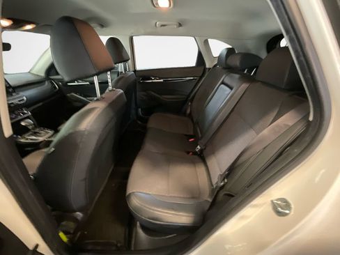 Used 2021 Kia Seltos S AWD/4WD image 24