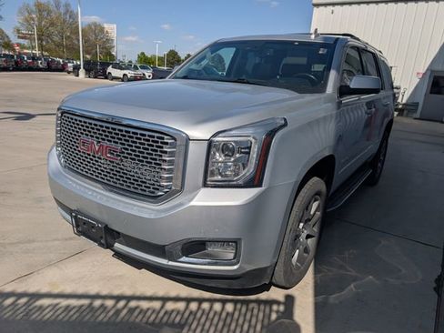 Used 2016 GMC Yukon Denali w/ Open Road Package RWD image 25