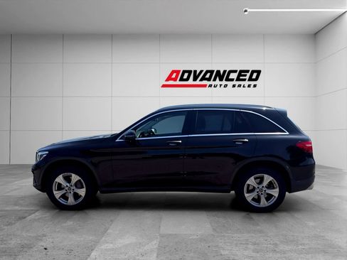 Used 2017 Mercedes-Benz GLC 300 4MATIC image 8