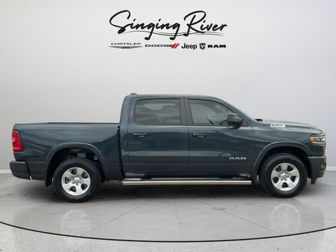 Used 2026 RAM 1500 Big Horn AWD/4WD image 8