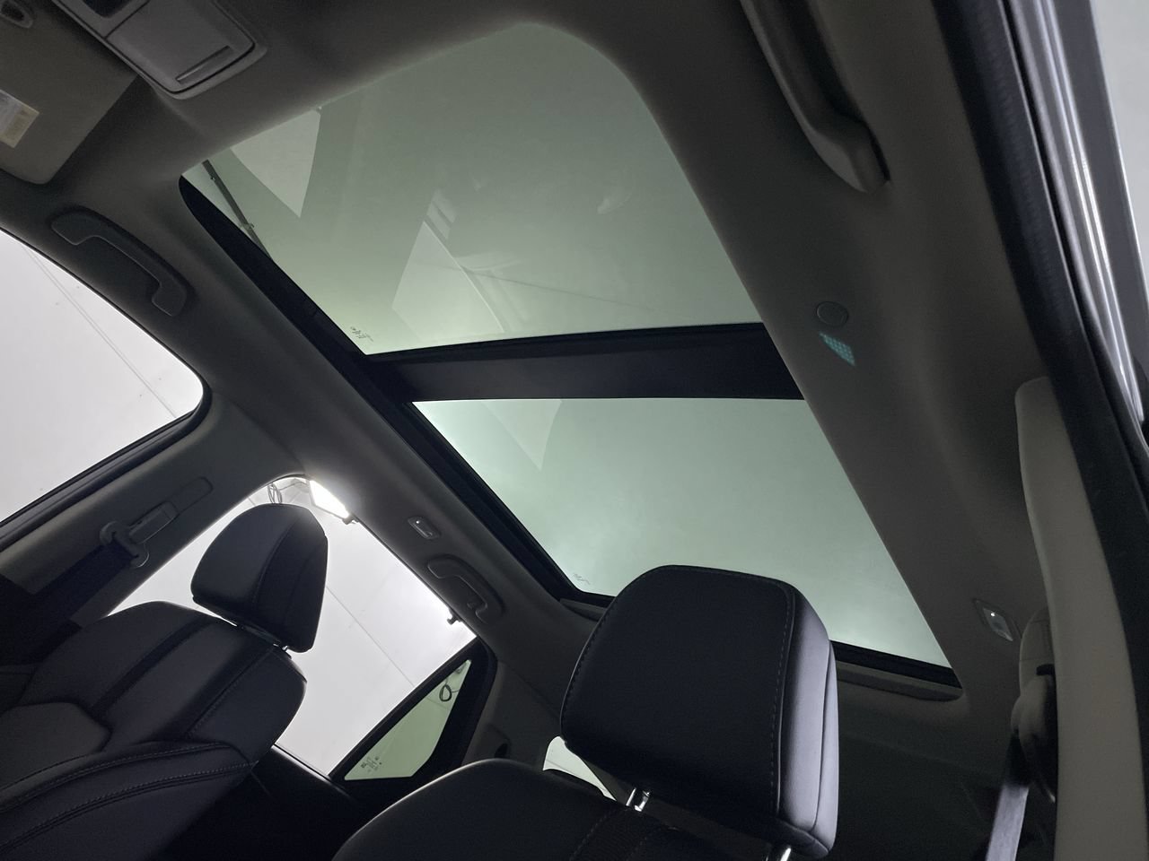 Used 2025 Honda Pilot Touring image 22