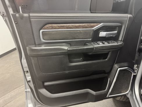 Used 2021 RAM 2500 Laramie image 13