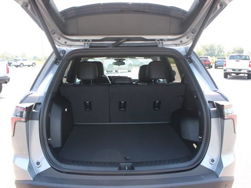 New 2027 Chevrolet Equinox LT w/ Convenience Package II AWD/4WD image 16