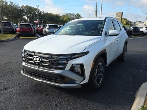 New 2026 Hyundai Tucson SEL image 2
