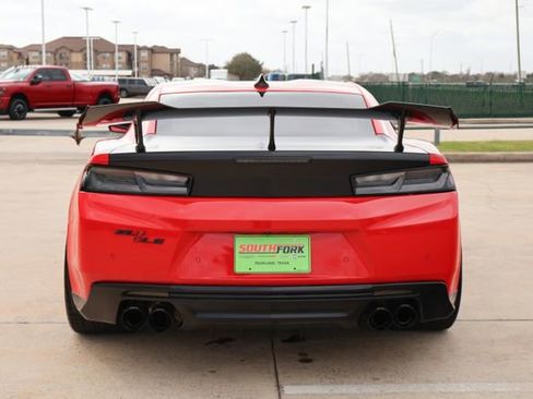 Used 2018 Chevrolet Camaro ZL1 image 6