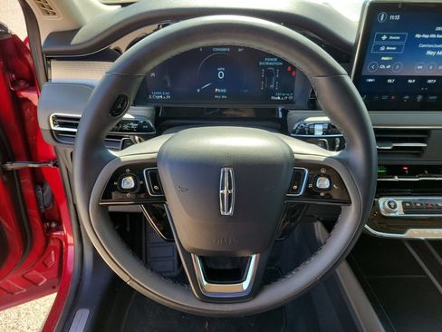 Used 2023 Lincoln Corsair FWD image 21