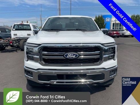 Used 2025 Ford F150 Lariat w/ FX4 Off-Road Package image 6