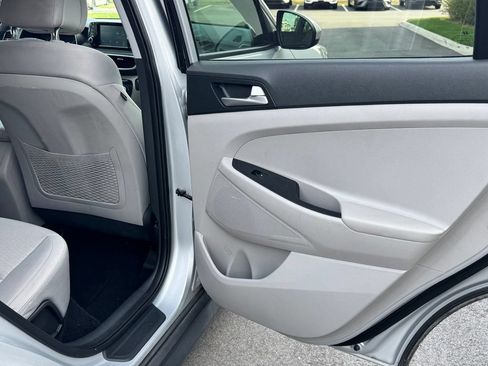 Used 2019 Hyundai Tucson Value AWD/4WD image 24
