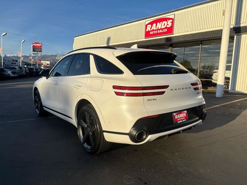 Used 2025 Genesis GV70 3.5T Sport w/ Sport Prestige Package image 5