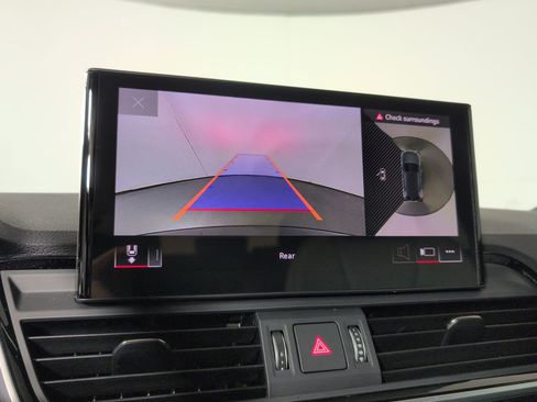 Used 2025 Audi Q5 2.0T Premium Plus w/ Premium Plus Package image 5