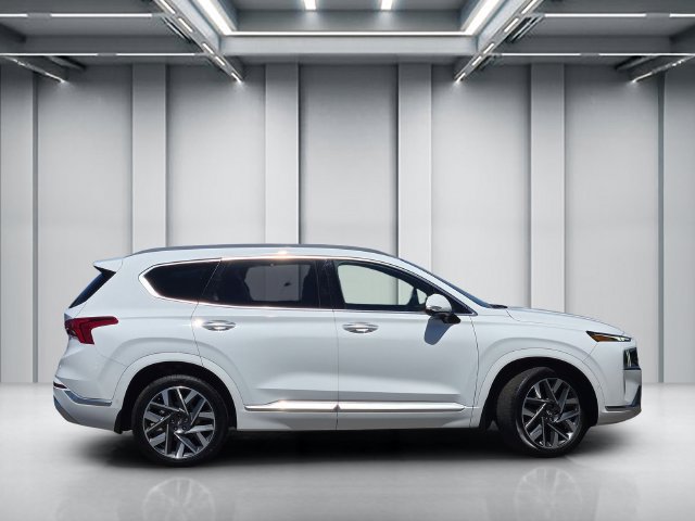Used 2023 Hyundai Santa Fe Calligraphy FWD image 3