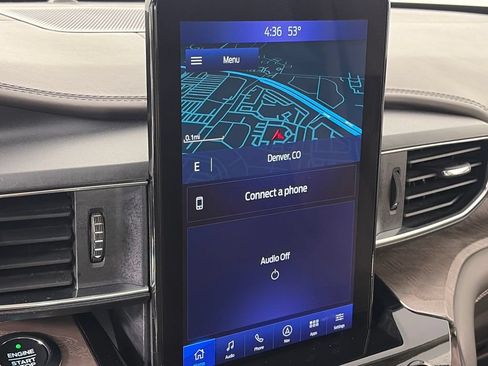 Used 2021 Ford Explorer Platinum w/ Equipment Group 601A AWD/4WD image 19