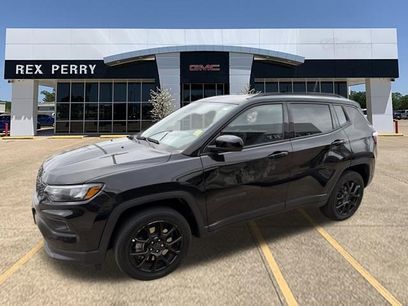 Used 2025 Jeep Compass Latitude w/ Altitude Special Edition