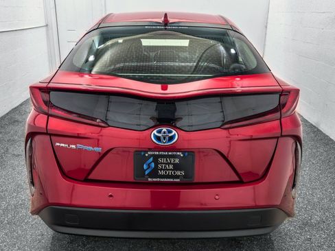 Used 2019 Toyota Prius Prime Advanced image 7