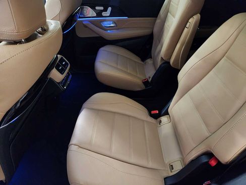 Used 2024 Mercedes-Benz GLS 580 4MATIC image 30