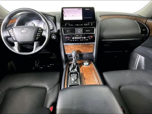 Used 2024 Nissan Armada SL w/ Captain's Chairs Package image 15