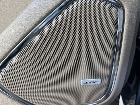 Used 2017 GMC Yukon XL SLT image 27